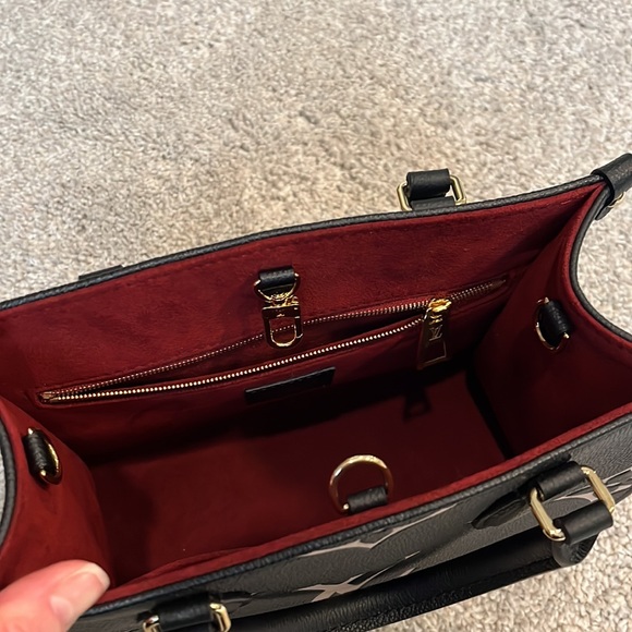 🎉SOLD 🎉 BRAND NEW, Authentic Louis Vuitton ONTHEGO PM Tote - Picture 5 of 14